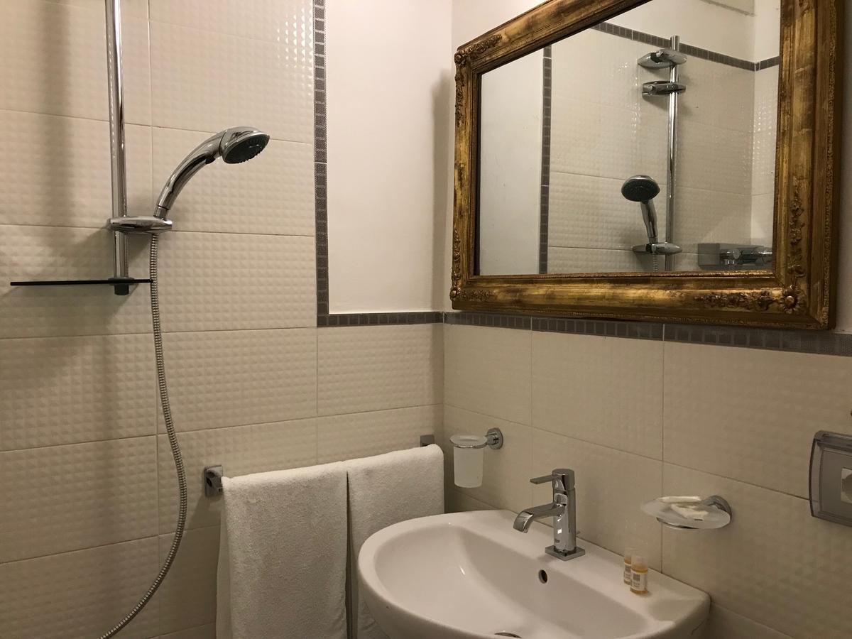 Hotel "La Salute" Monte Grimano Terme Екстер'єр фото